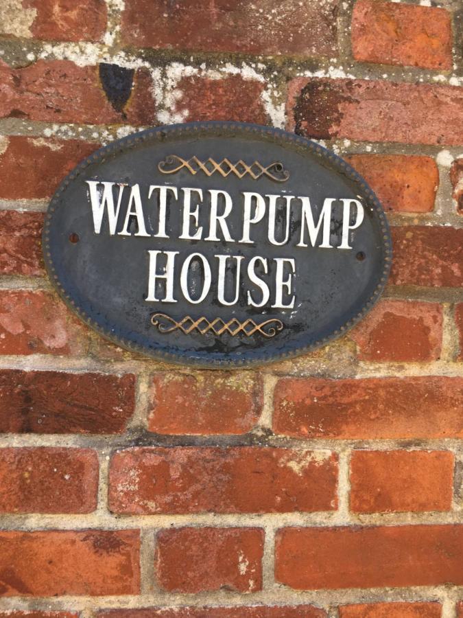 Апартаменты 1 Water Pump House Bury St. Edmunds Экстерьер фото